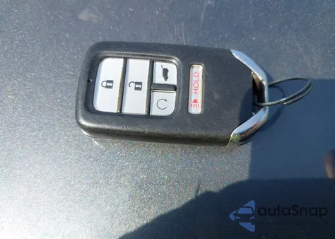 2018 Honda Pilot Touring из США, поврежденный, VIN 5FNYF6H90JB006374